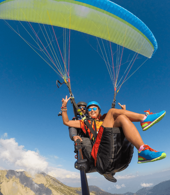 Tandem paragliding in Morocco flying over the Atlantic coast