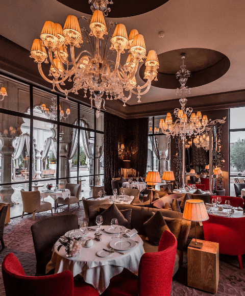 Best restaurants in Marrakech – luxury dining room